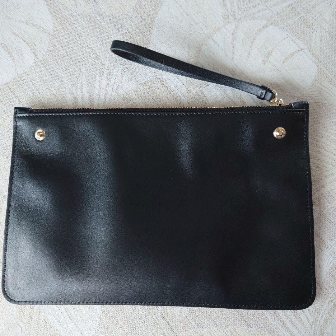 Salvatore Ferragamo ブラックレザークラッチバッグ