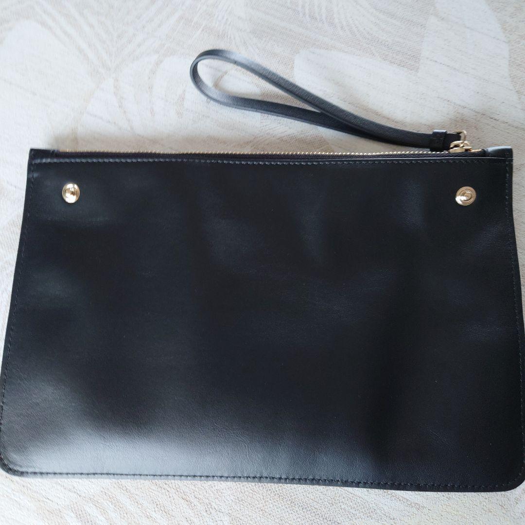 Salvatore Ferragamo ブラックレザークラッチバッグ