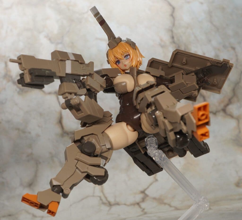 組立済プラモ「フレームアームズ・ガール輝鎚・甲」全パーツ＆未使用デカール付