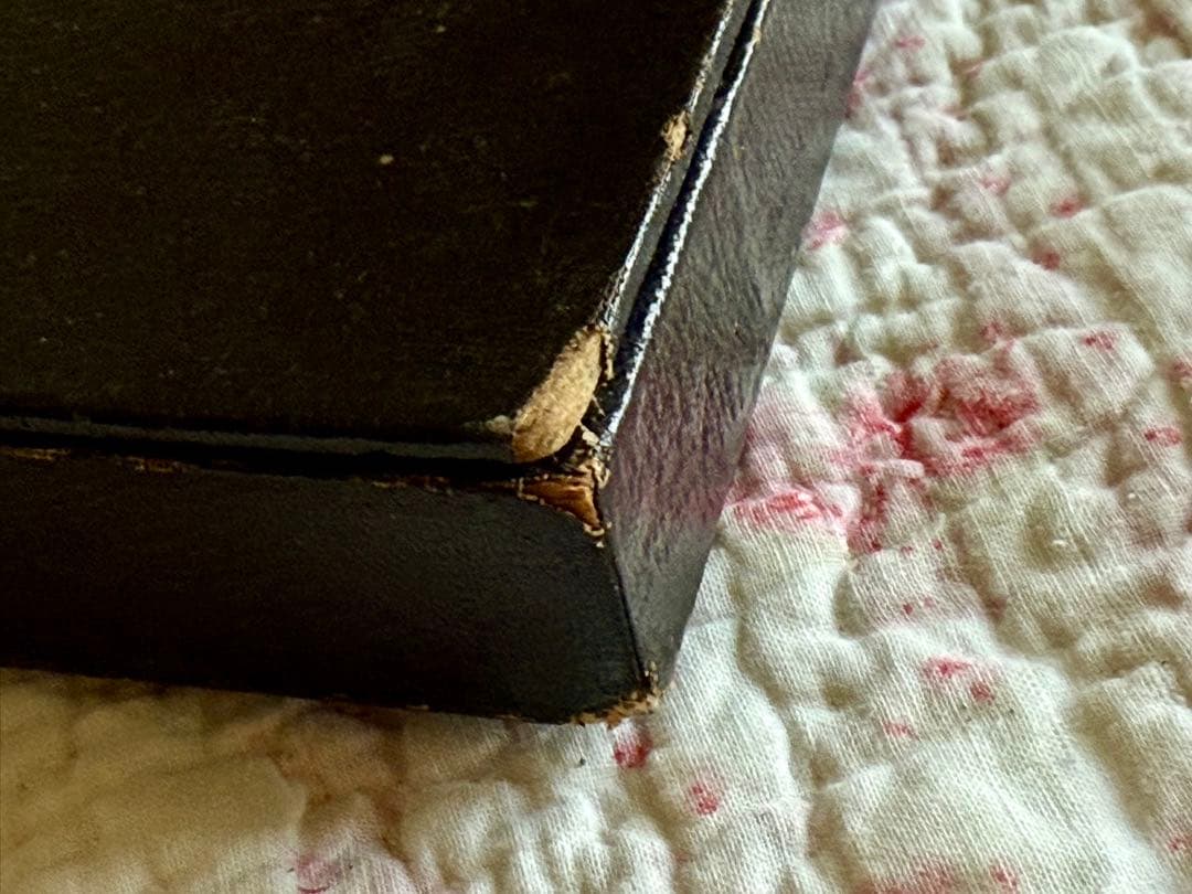 フランス　アンティーク＊BISCUITS GUILLOUT PARIS＊ボックス