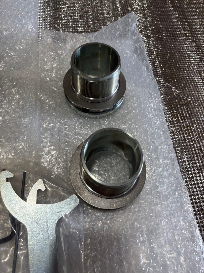 balance ワンオフ車高調 ZSU60W