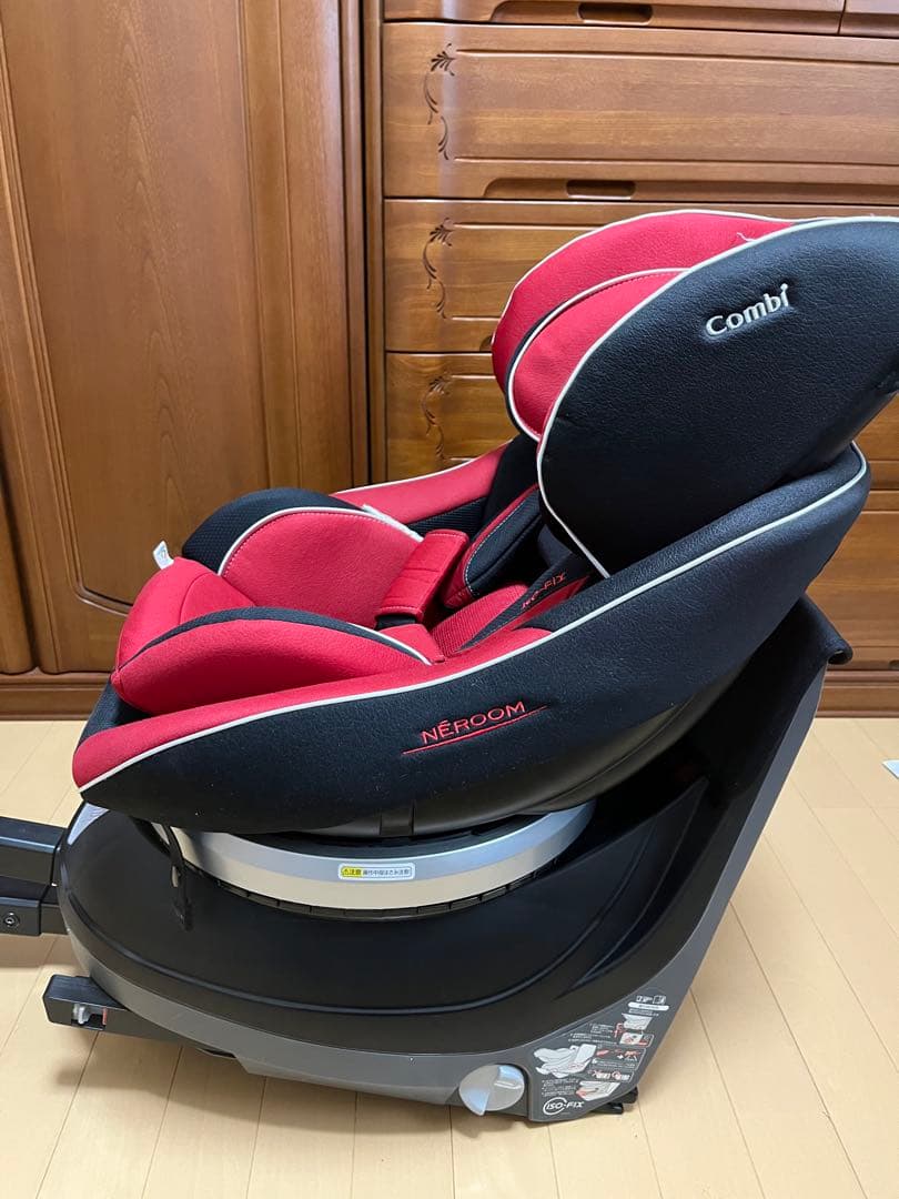 コンビ　チャイルドシート NEROOM ISOFIX