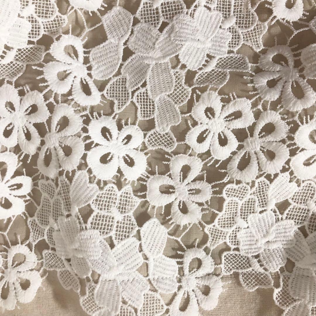 美品 ビアズリー 2022年 裾レース プルオーバー ベージュ系