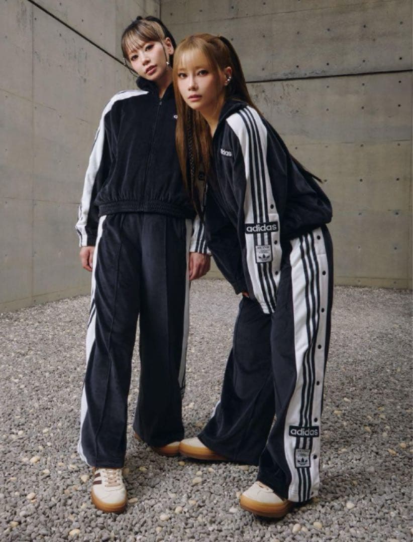 新品　adidas W ADIBREAK VELOUR TP 重盛さと美　S