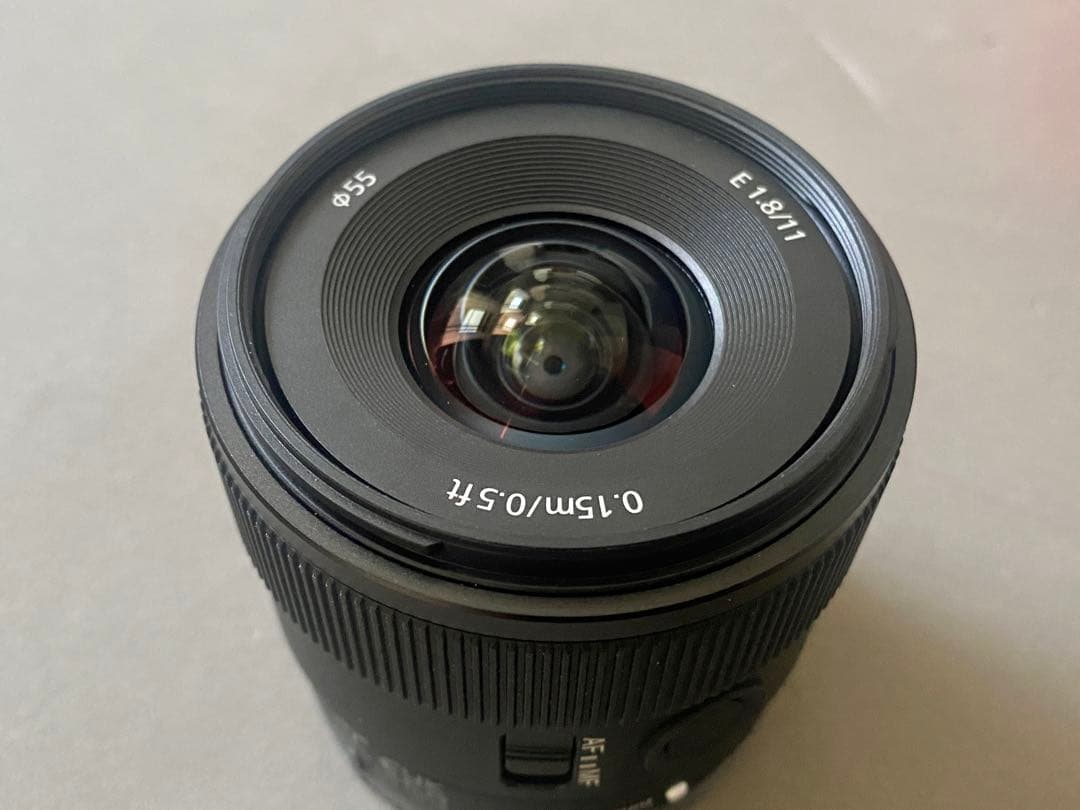 ソニー SEL11F18 広角単焦点レンズ APS-C E 11mm F1.8