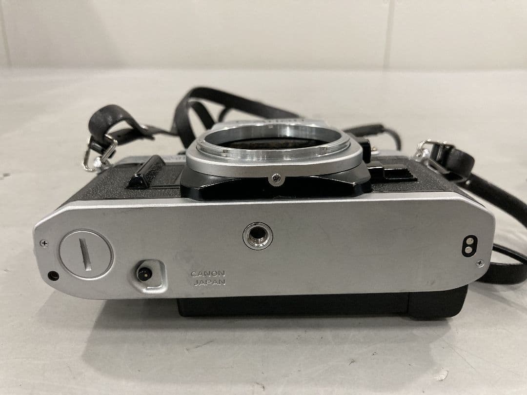 【動作品】Canon AE-1 フィルムカメラ レンズ2本セット