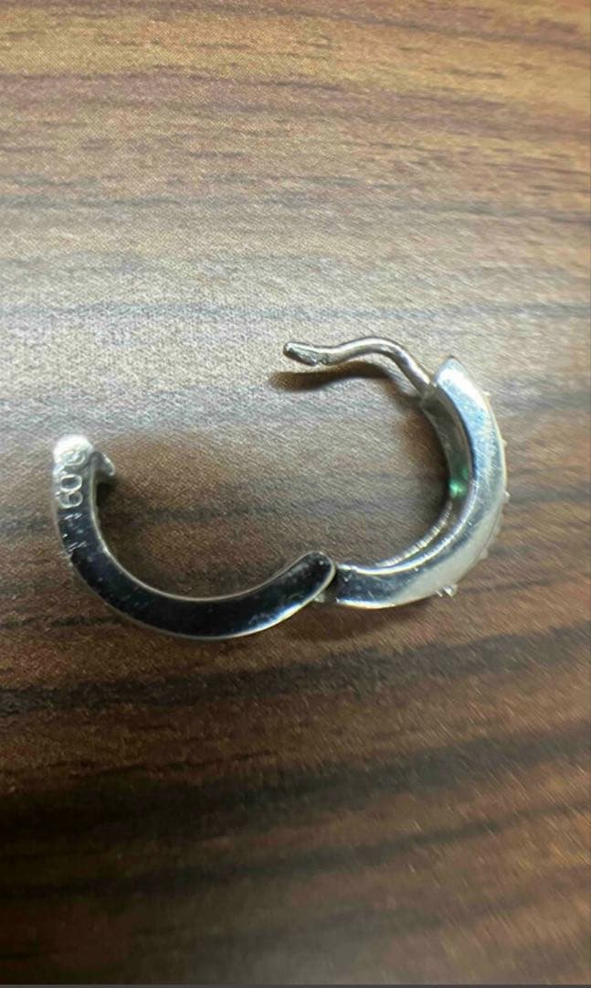 Pt900 約1.6g 天然エメラルド 天然ダイヤモンド 片耳ピアス