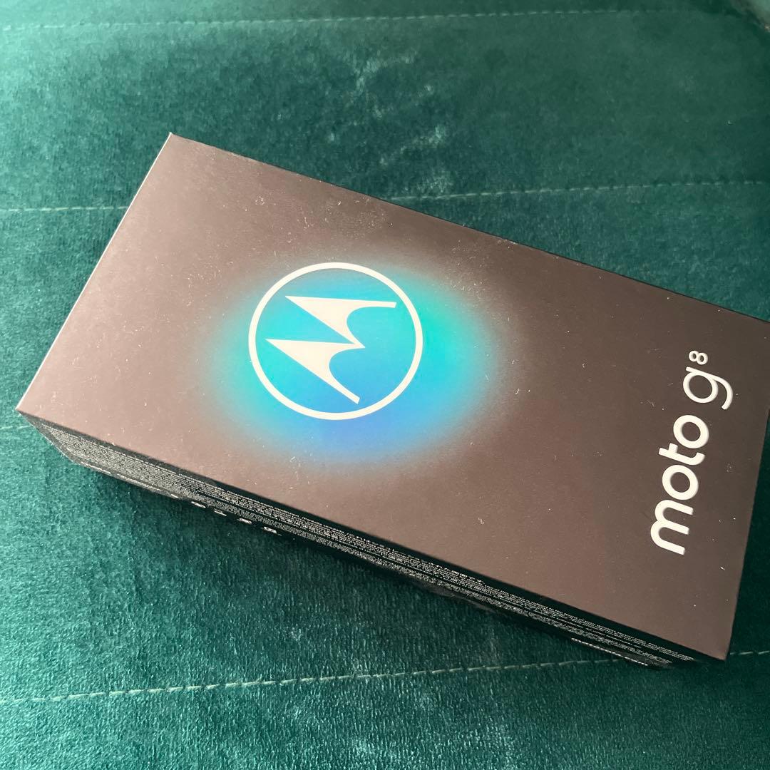 ◯*読様 新品未開封 モトローラ moto g8 ノイエブルー