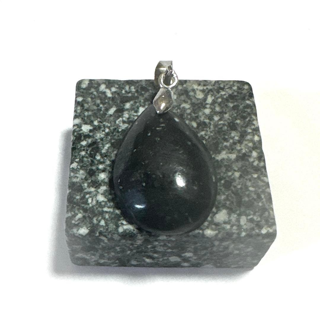 【奇跡の黒遠野】premier black 最高級　人生好転ペンダント　宇宙波動