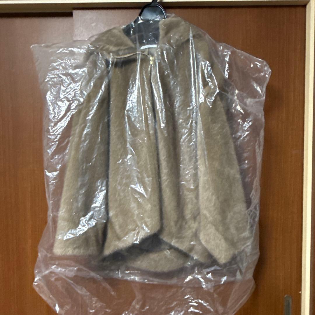 新品未使用LOUNGEDRESS ラウンジドレス　フェイクファーブルゾン