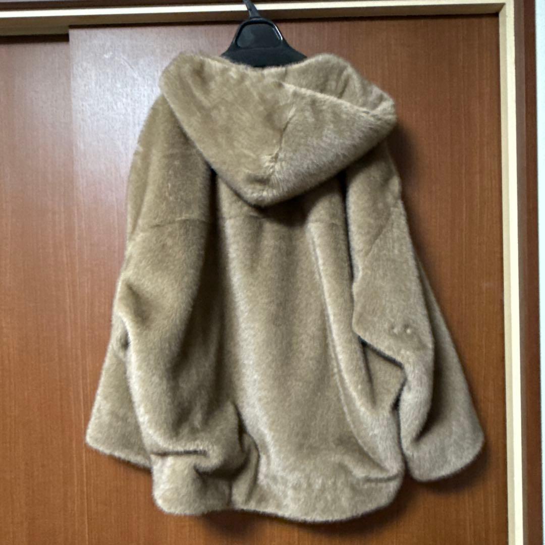 新品未使用LOUNGEDRESS ラウンジドレス　フェイクファーブルゾン