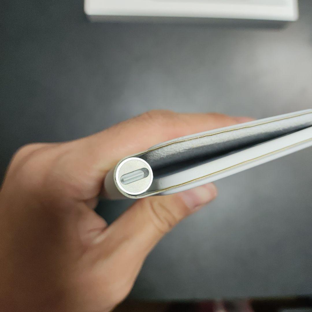 iPad Magic Keyboard ホワイト　11インチ　英語配列