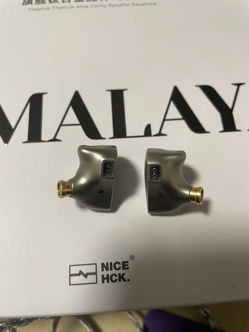 イヤホン NICE HCK Himalaya