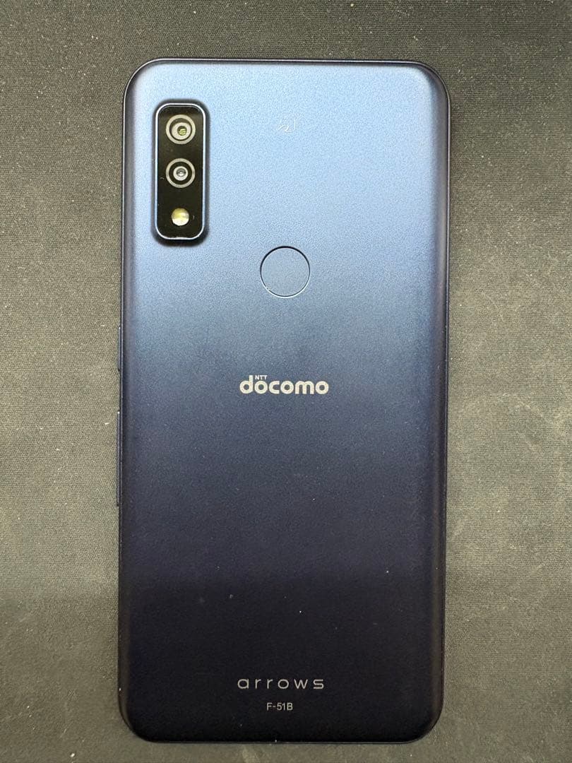 美品 docomo arrows Weダークブルー