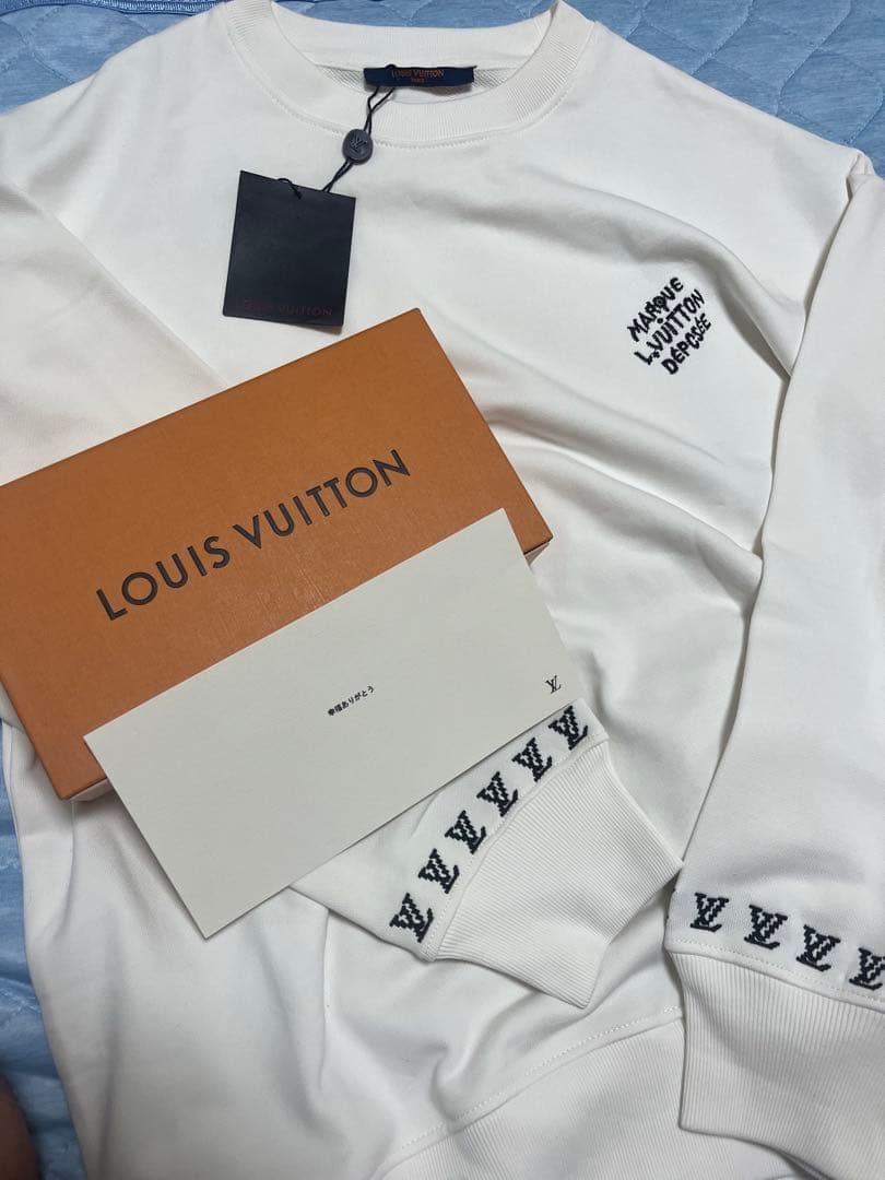 早いもの勝ち❗️Louis vuitton スウェット長袖