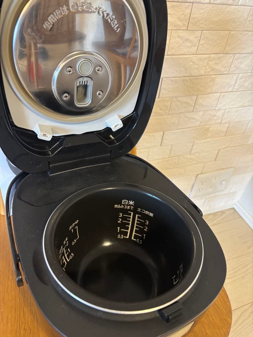 Panasonic SR-KT060 炊飯器 3.5合 ブラック