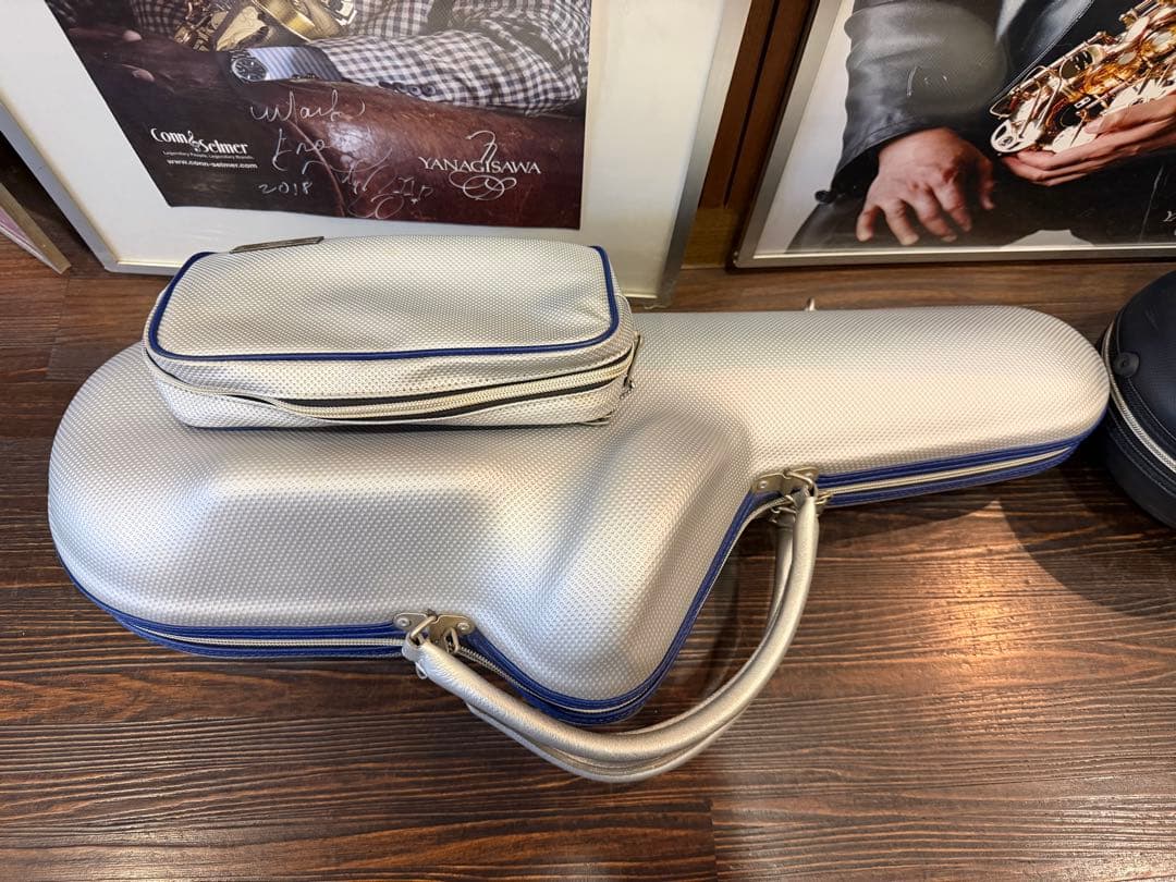 SELMERアルトサックス超軽量パックケース限定色シルバー✖️ブルー
