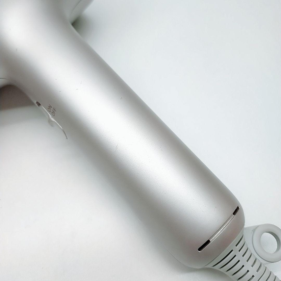 ほぼ未使用✨️2024年 Panasonic ナノケアドライヤー EH-NA0J