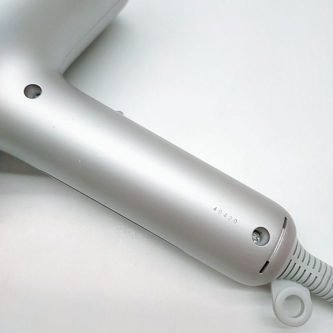 ほぼ未使用✨️2024年 Panasonic ナノケアドライヤー EH-NA0J