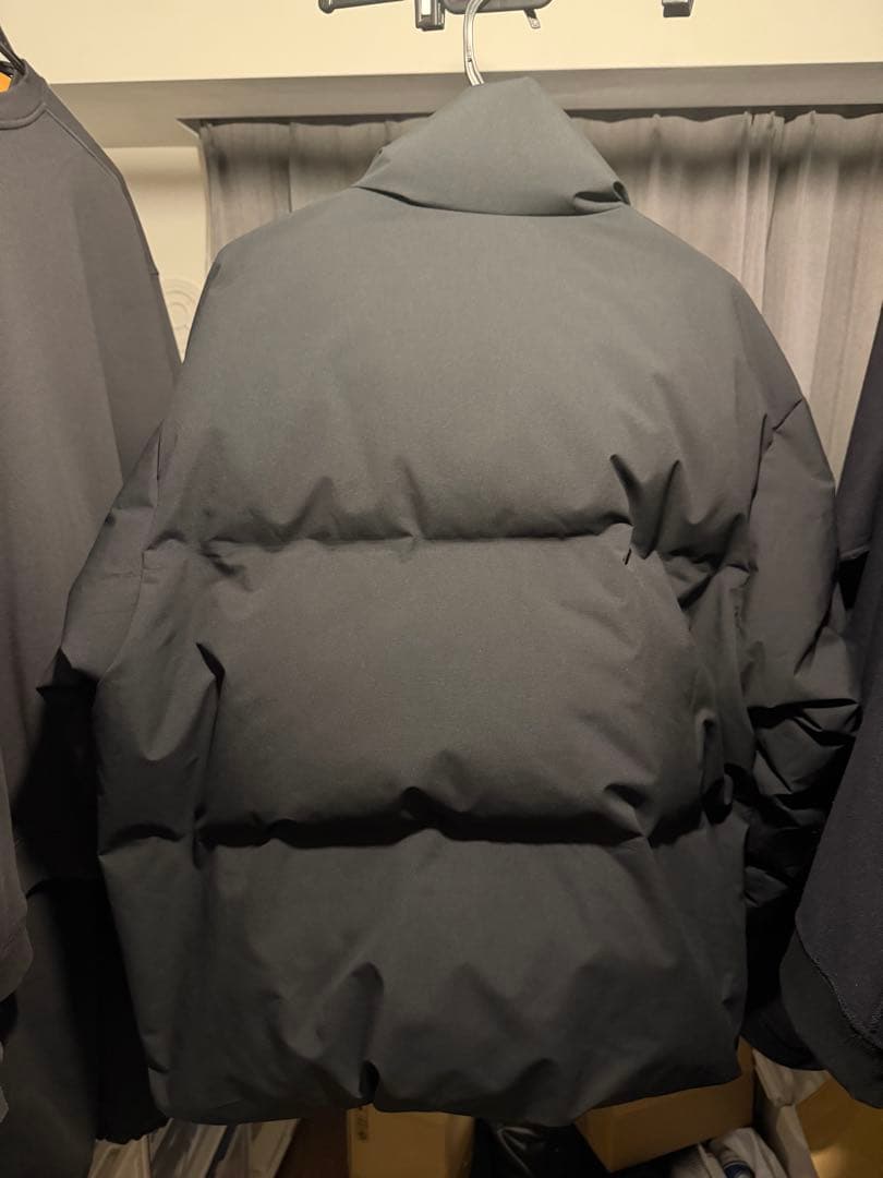 ユニクロ UNIQLO シームレスダウンジャケット ブラック 黒 XXL