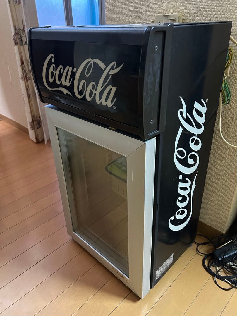 コカコーラ冷蔵庫
