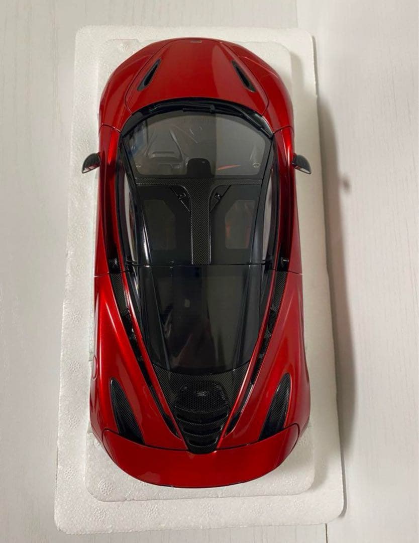 寧*ー様 オートアート　McLaren 720s マクラーレン720s 1/18