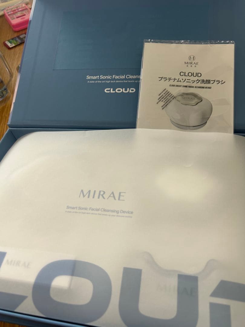 洗顔ブラシ　MIRAE CLOUD