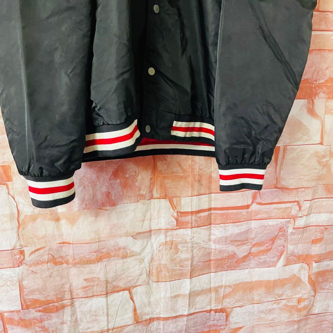 【超希少】NBAシカゴブルズ　スタジャン　ビックサイズXL ラビーン8 古着黒