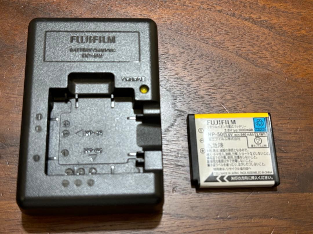 デジタルカメラ FUJIFILM FinePix REAL 3D W3