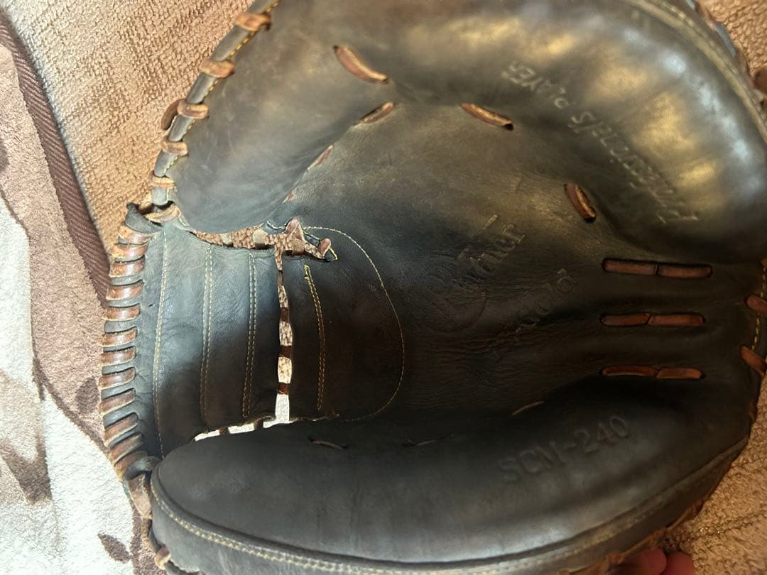 ラ*ー様 ハイゴールド　軟式キャッチャーミット 野球　グローブ