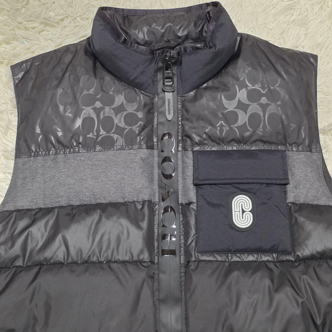 g*n様 COACH　コーチ　シグネチャー　ダウンベスト　ブラック　DWNVST