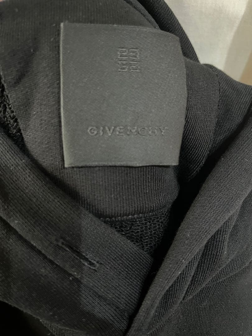 GIVENCHY ロゴ入り ブラック クロップドパーカーXS