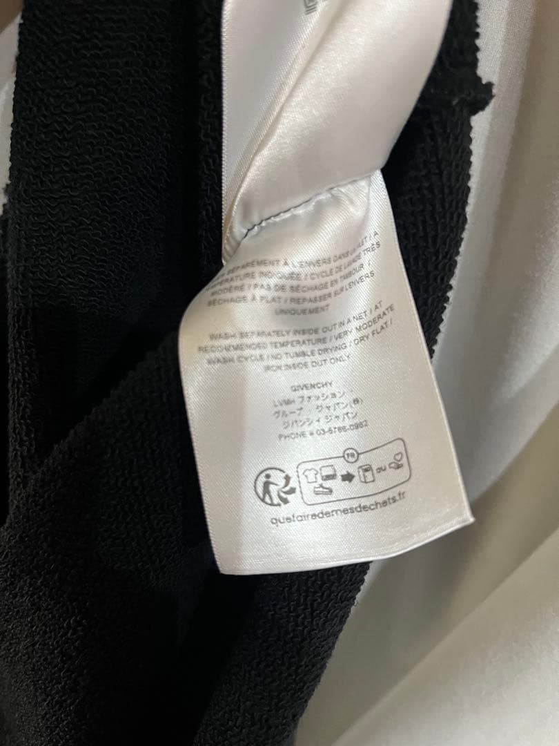 GIVENCHY ロゴ入り ブラック クロップドパーカーXS