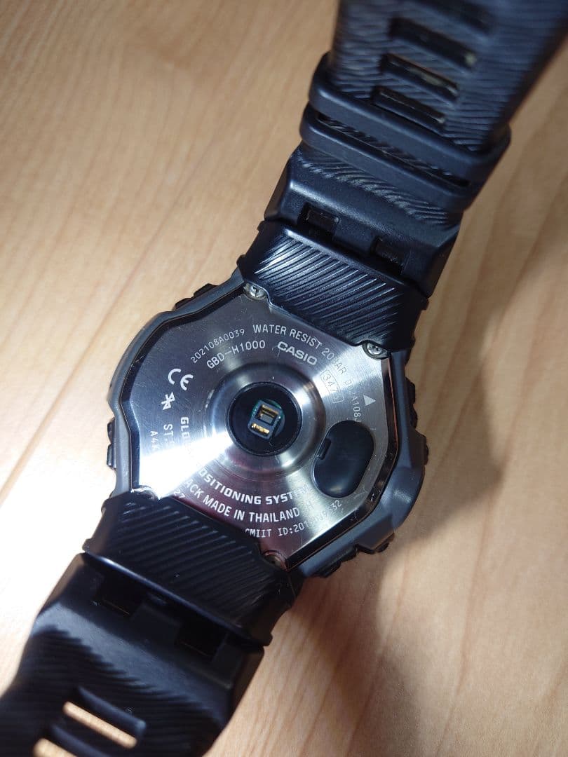 時計 CASIO G-SHOCK G-SQUAD GBD-H1000