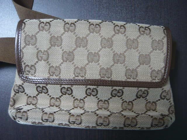 GUCCI ウエストバッグ ボディーバッグ　茶色