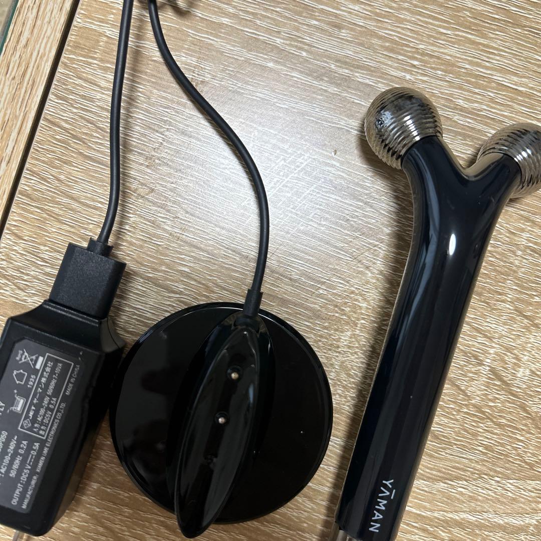 YAMAN WAVY mini for Salon 美顔器