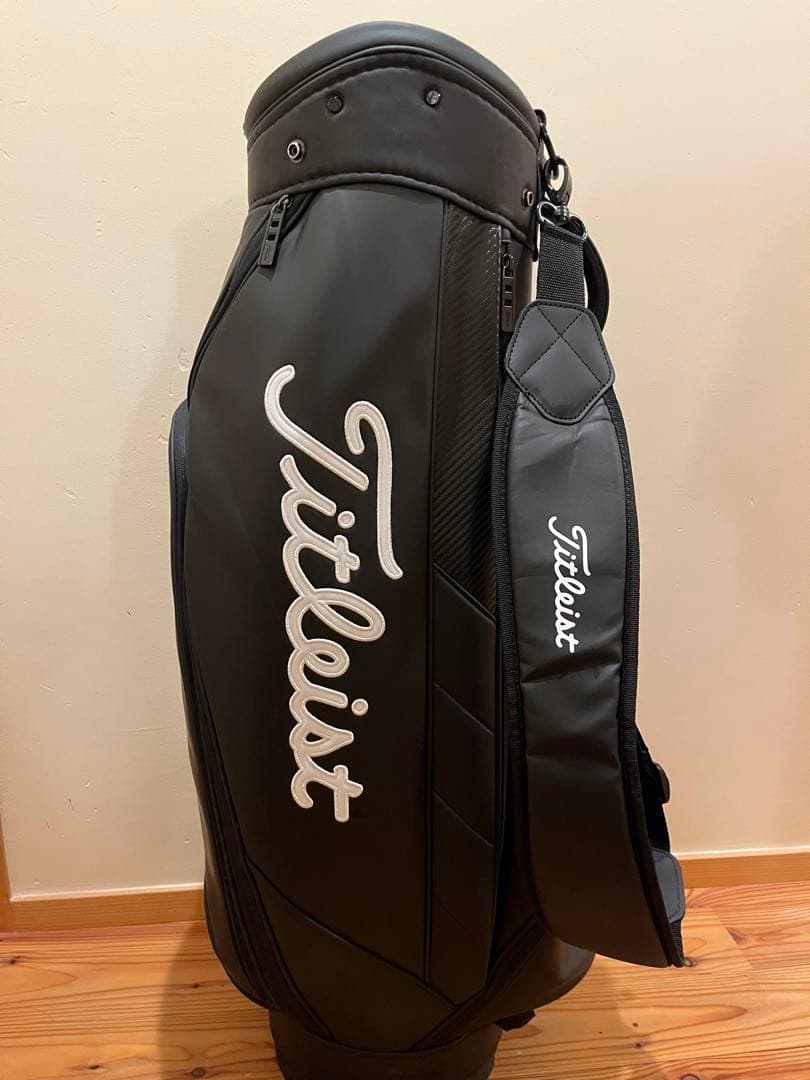 Titleist キャディバッグ ブラック　コアエッセンシャル