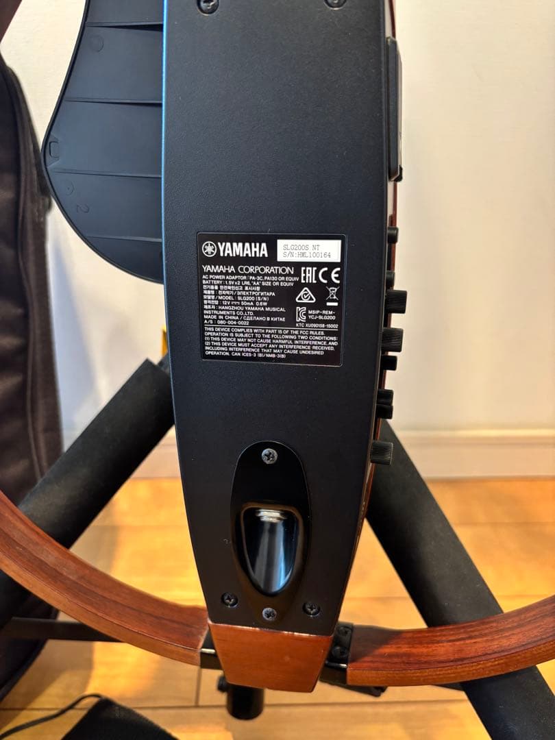 Yamaha SLG200S NT サイレントギター、アコースティックギター