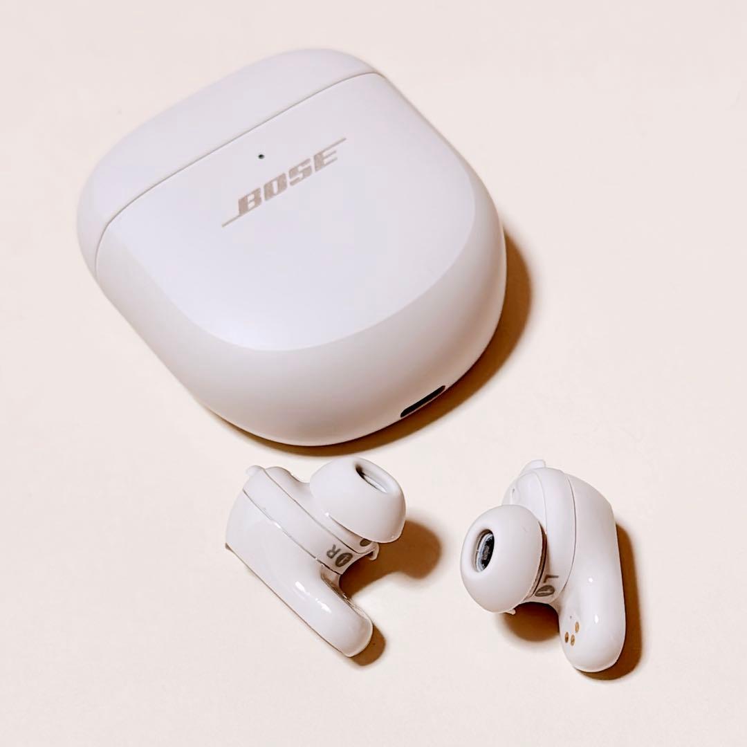 【美品】安定の重低音◎BoseQC ultra earbuds ホワイトスモーク
