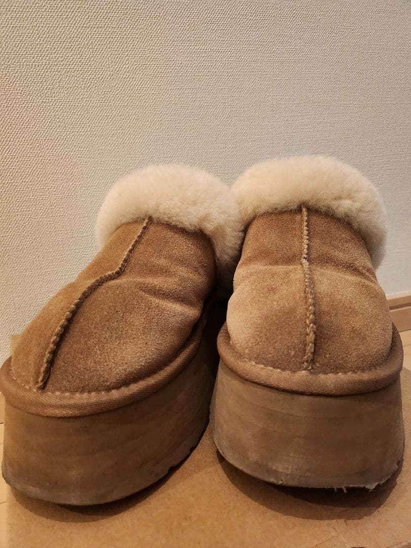 即日発送　人気　UGG　ウォルナッツ