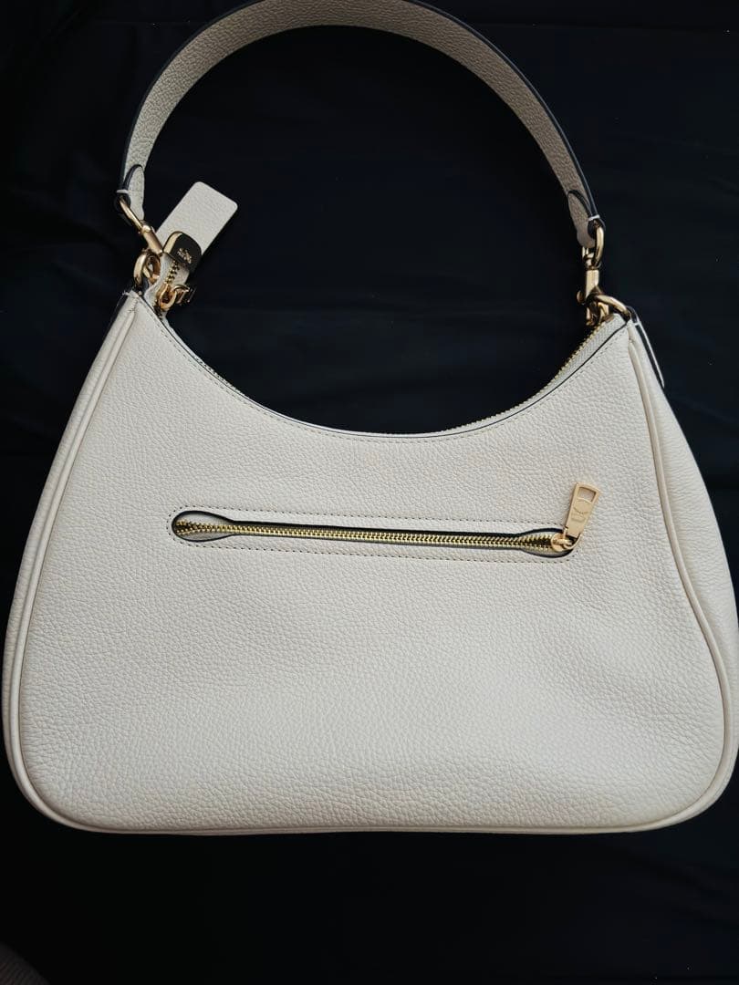 COACH ホワイトレザーバッグ