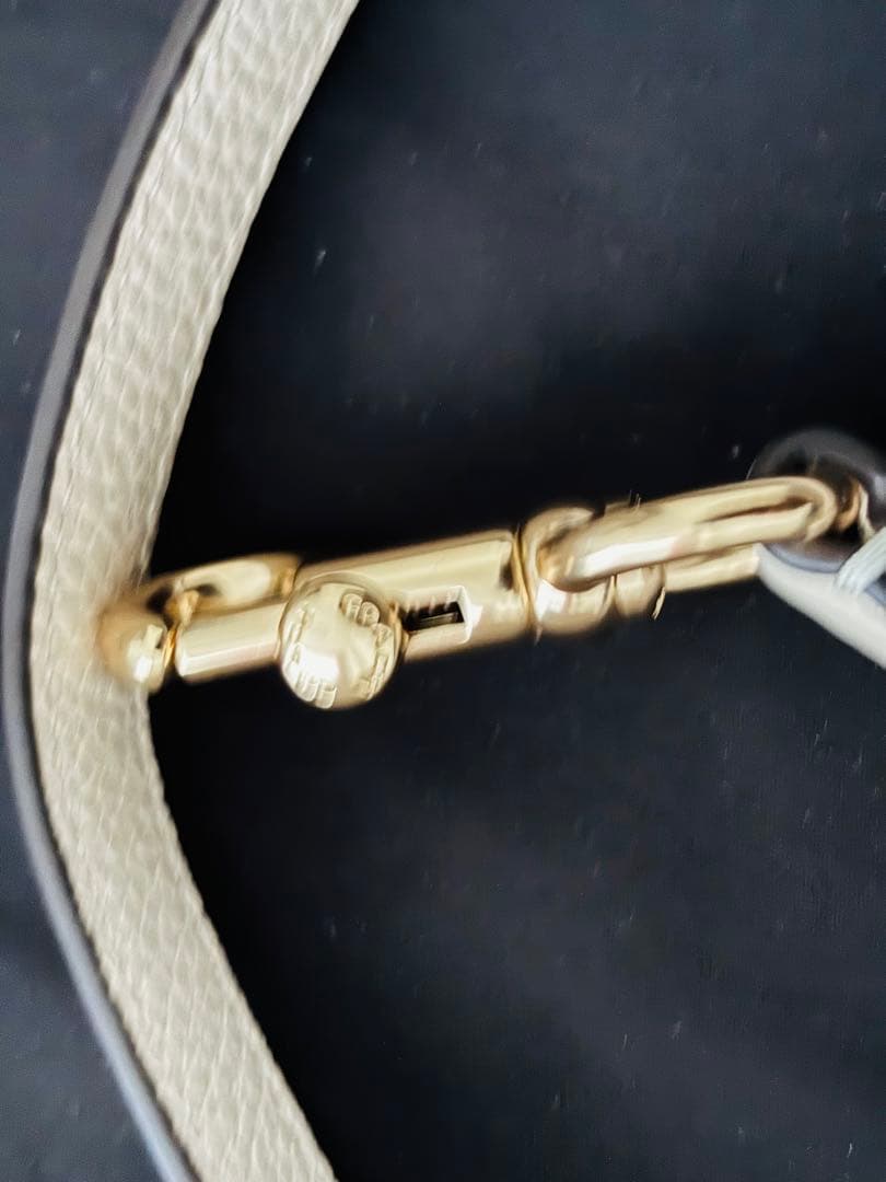 COACH ホワイトレザーバッグ