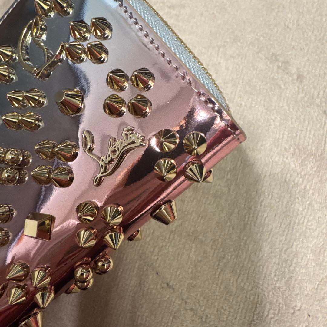 新品未使用　ルブタン　オーロラエナメル