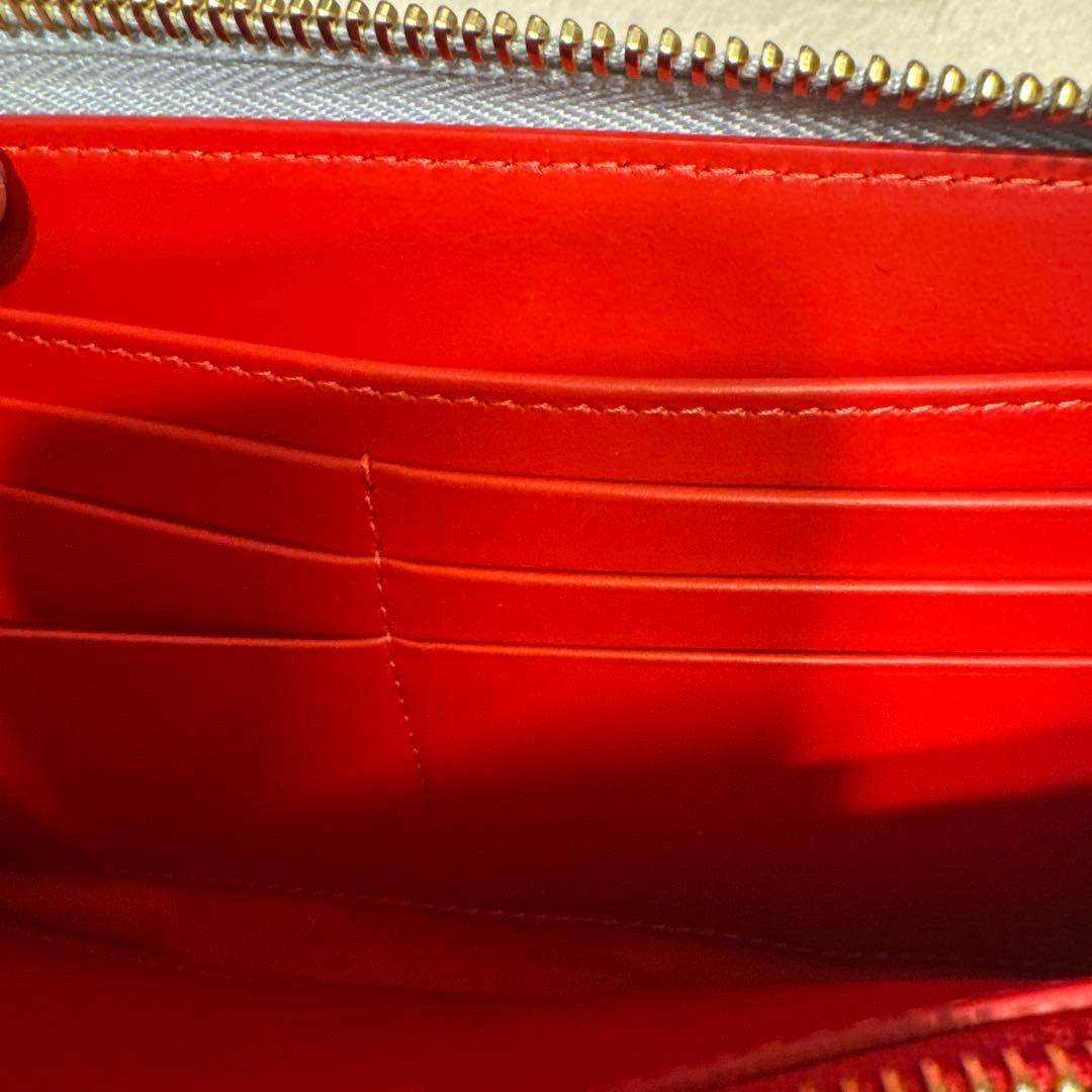 新品未使用　ルブタン　オーロラエナメル