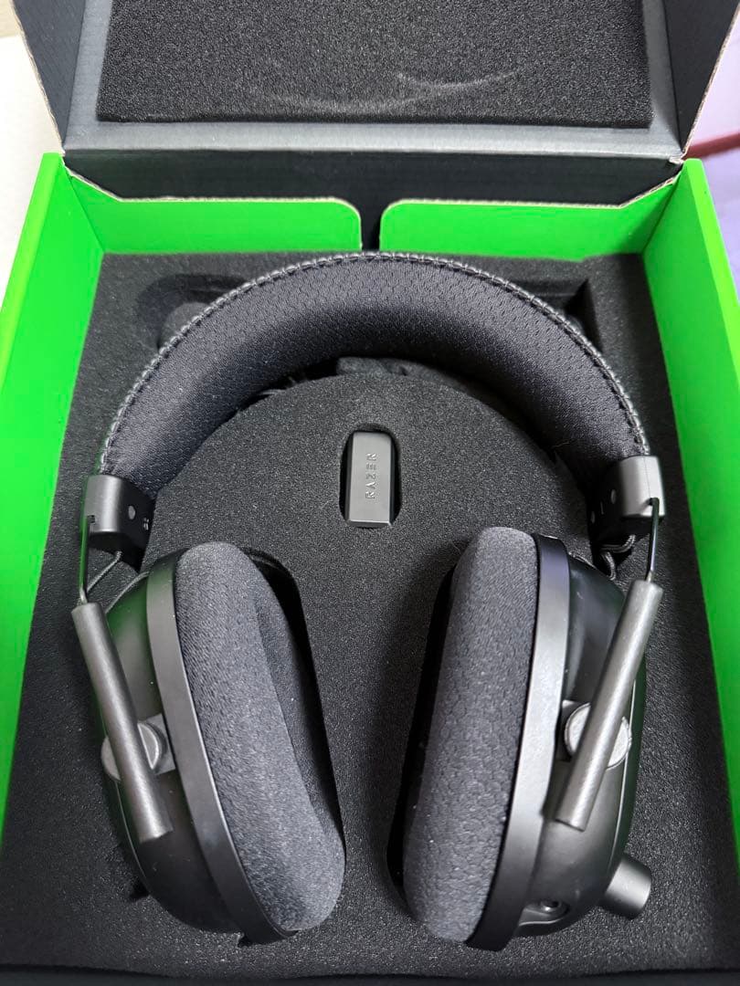 Razer BlackShark V2 Pro ゲーミングヘッドセット