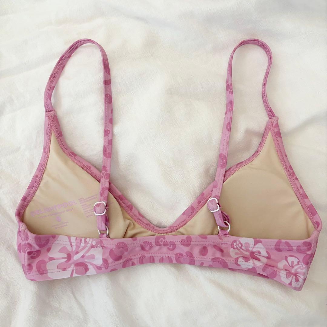 delight pool ビキニ　ピンク　水着　ハローキティ　上下セット