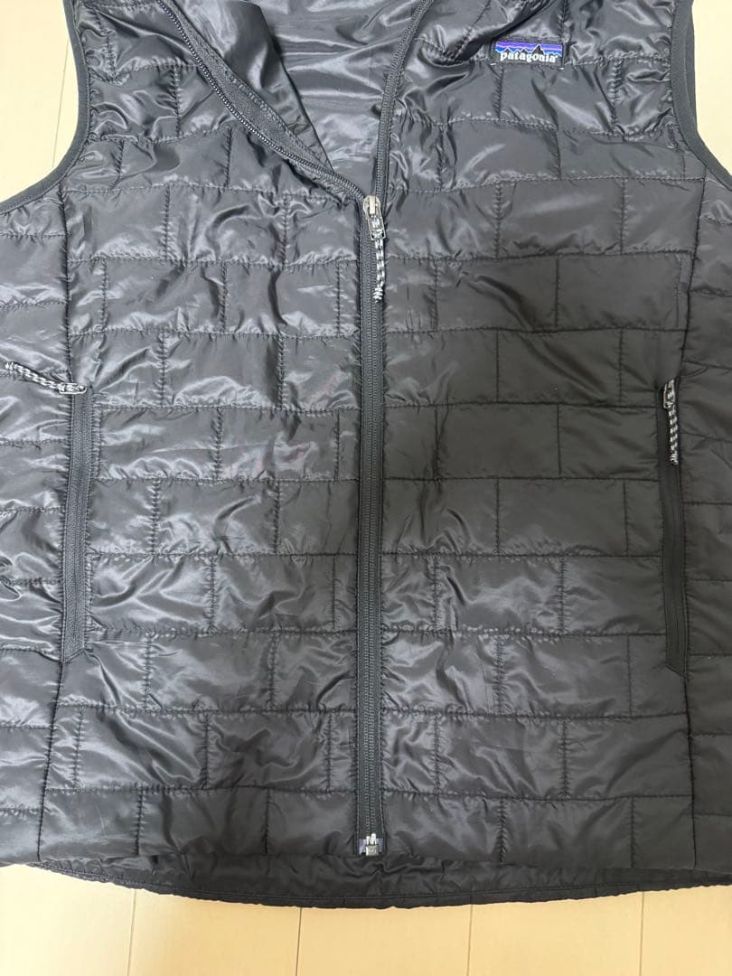 美品 Patagonia ナノパフ ダウンベスト ブラック