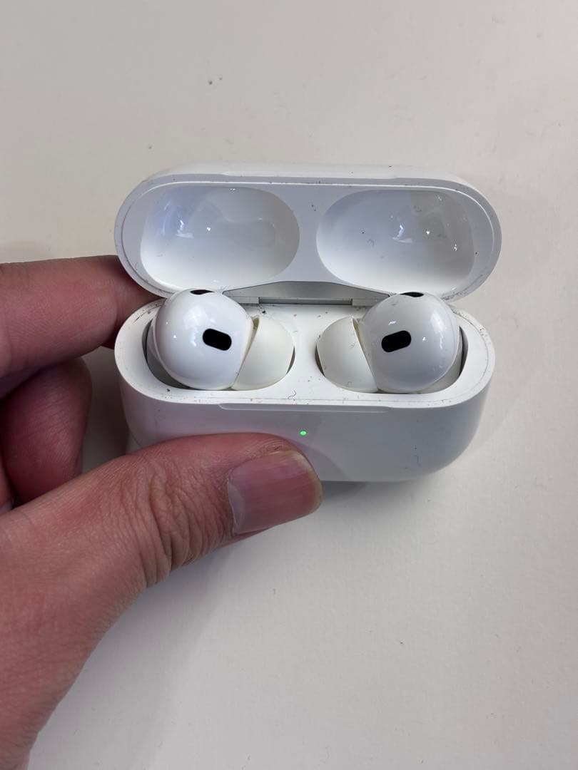 AirPods Pro 第二世代 使用感あり