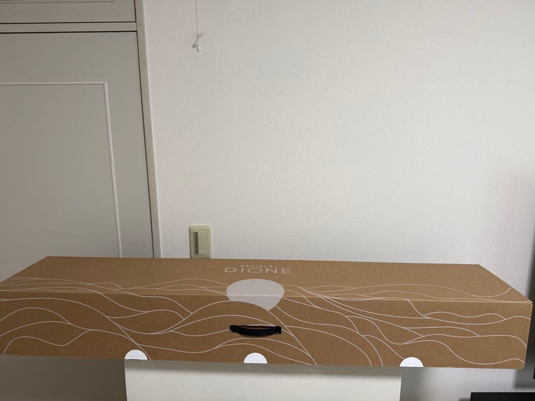 Devialet Dione Dolby Atmos 5.1.2 サウンドバー