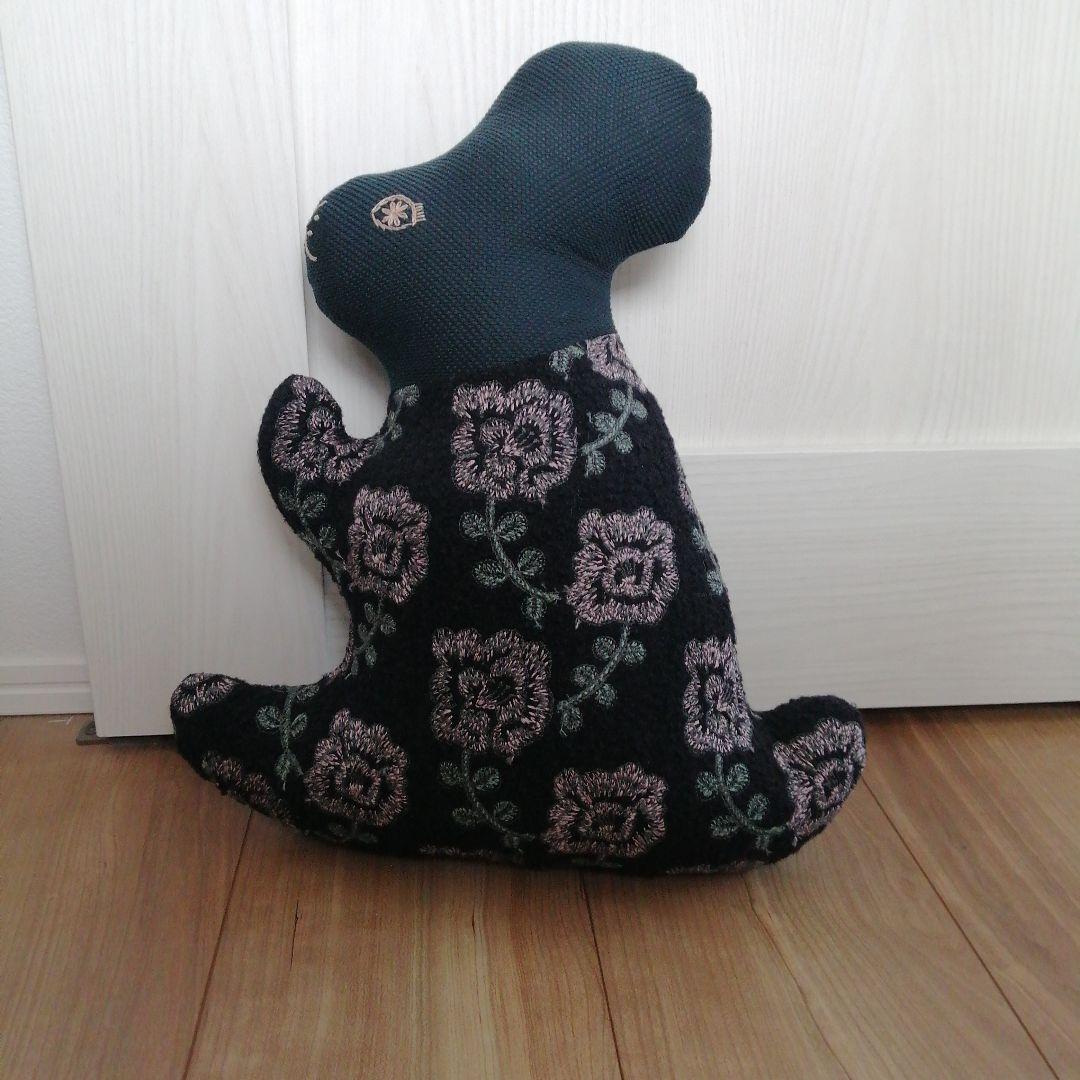 極美品　ミナペルホネン　kousagi　クッション　yula